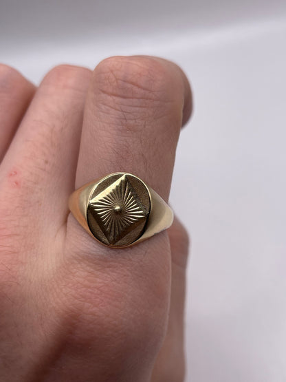 9ct gold signet ring