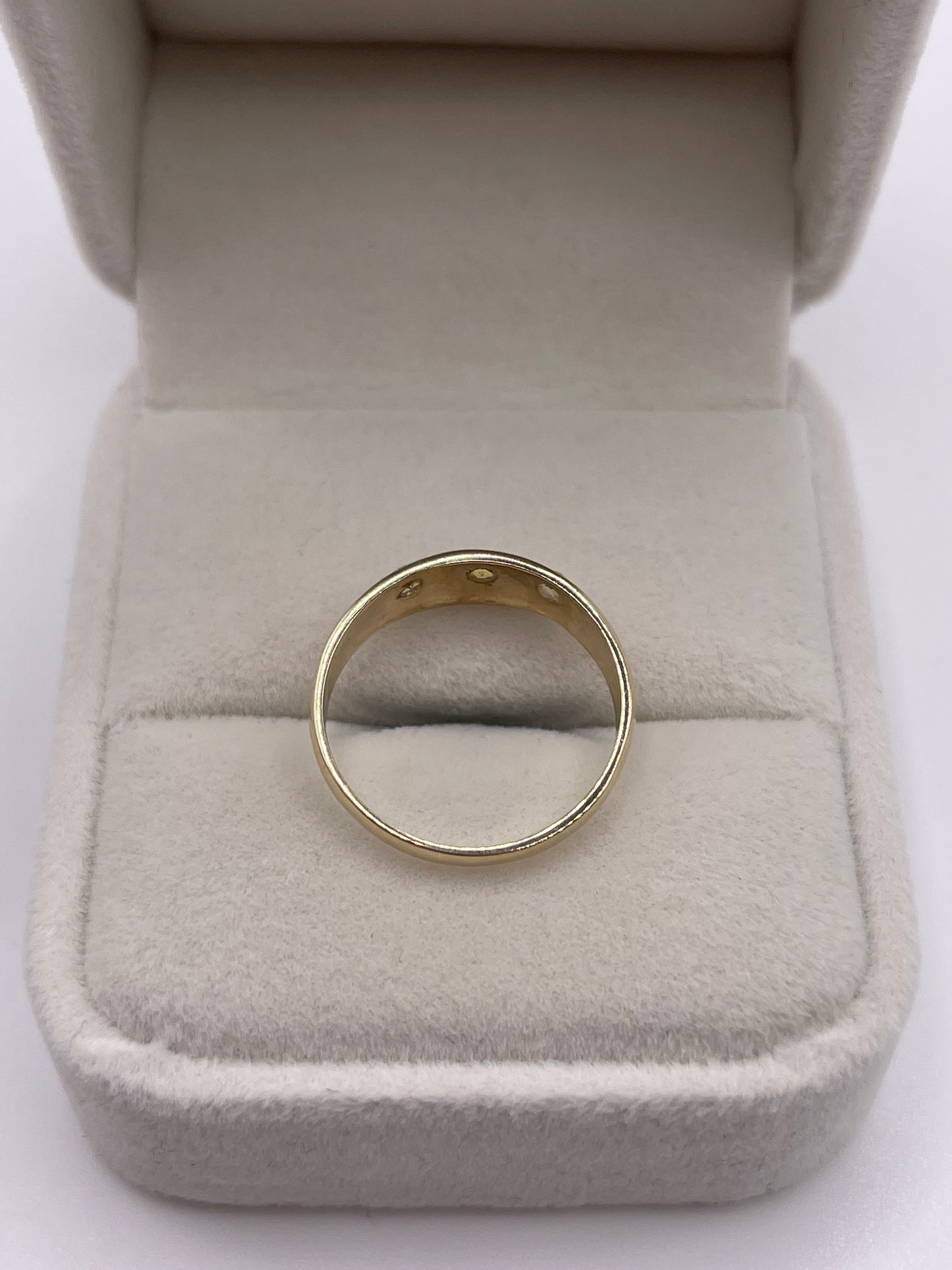 9ct gold opal gypsy ring