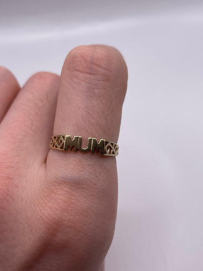 9ct gold mum ring