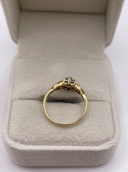 9ct gold sapphire and diamond ring