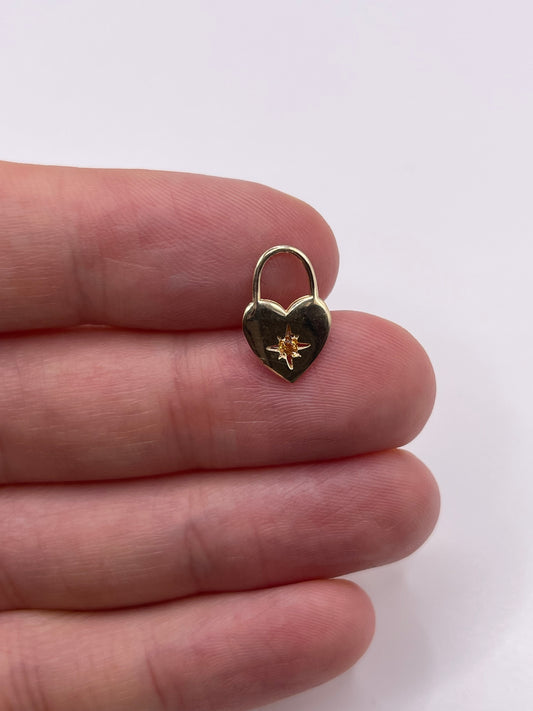 9ct gold citrine heart pendant