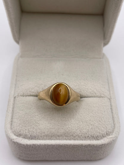 9ct gold tigers eye signet ring