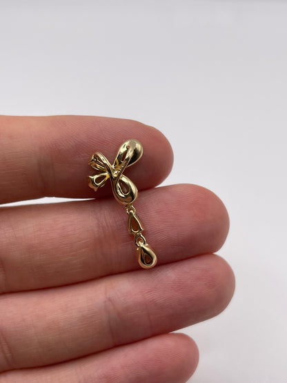 9ct gold peridot pendant