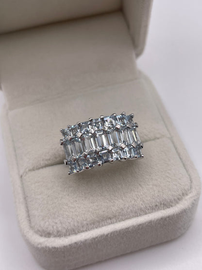 9ct white gold topaz cluster ring