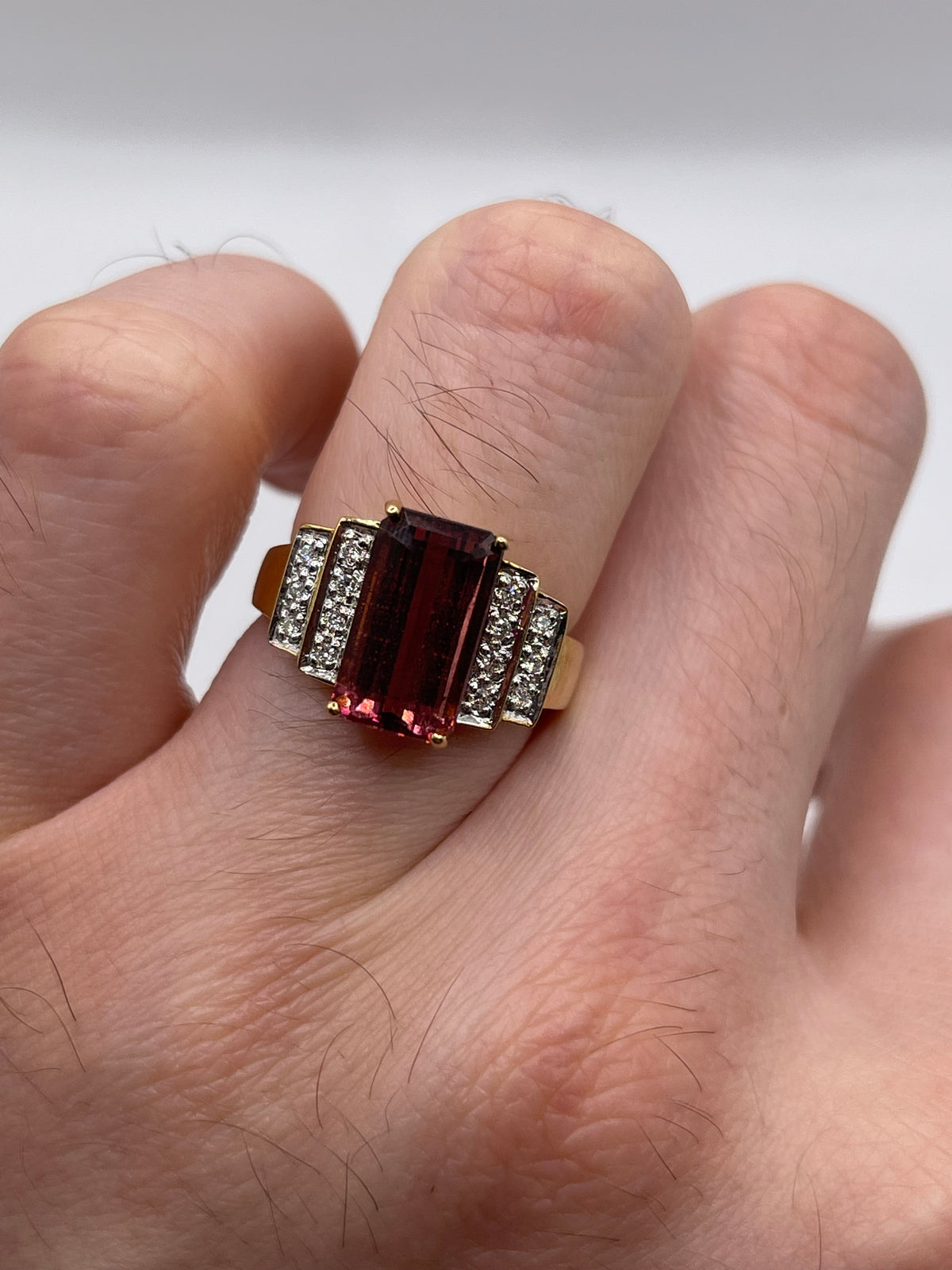 18ct gold tourmaline and diamond ring