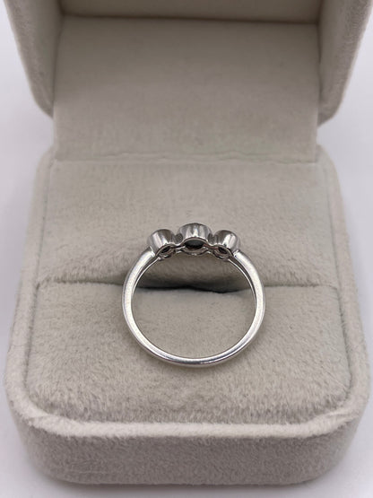9ct white gold cats eye chrysoberyl ring