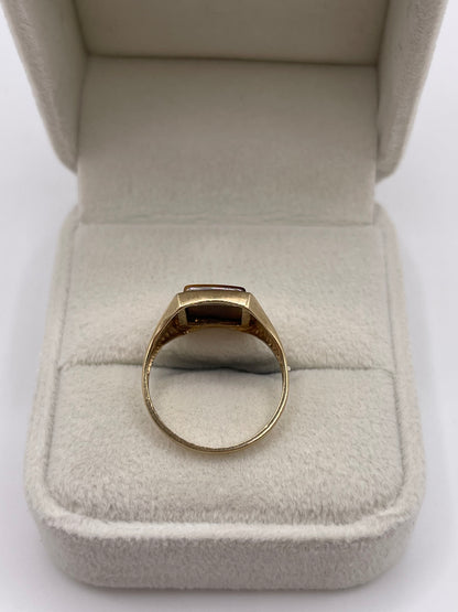 9ct gold tigers eye signet ring