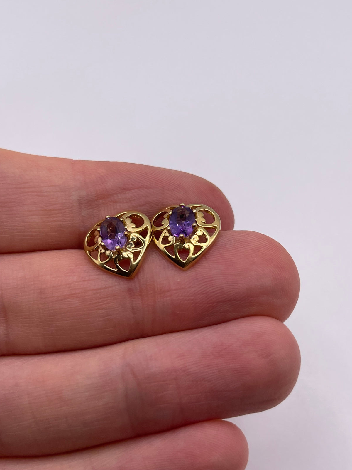 9ct gold amethyst heart earrings