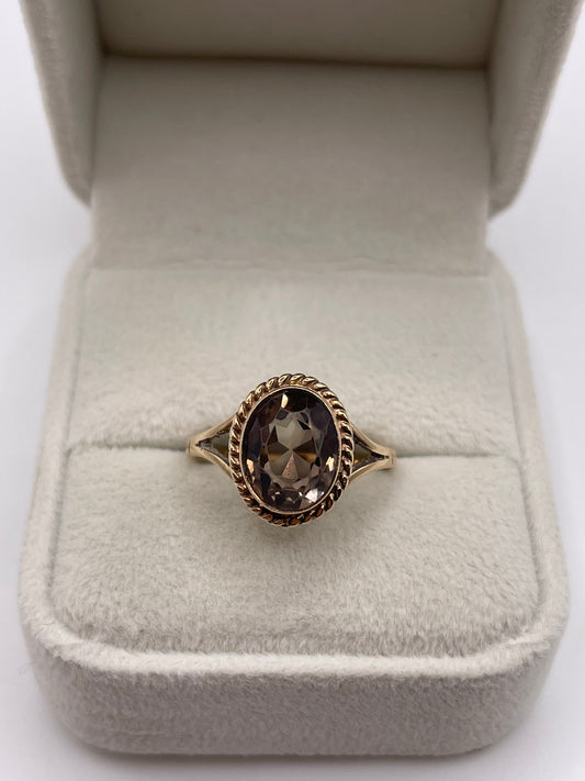 9ct gold Smokey quartz ring