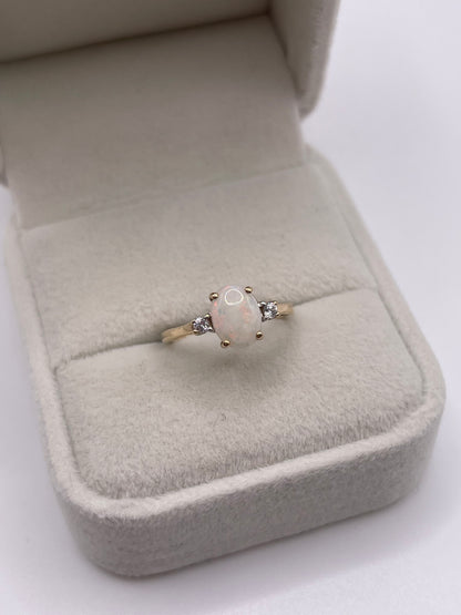 9ct gold opal and zircon ring