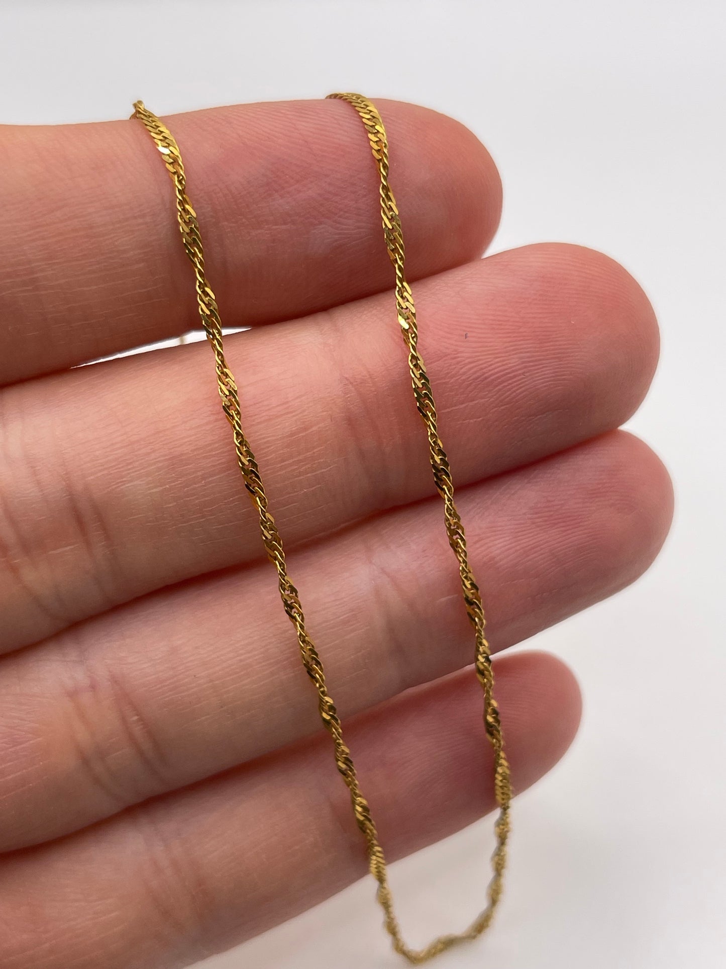 9ct gold chain 213