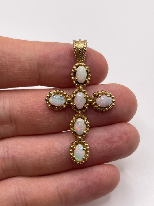 9ct gold opal cross pendant
