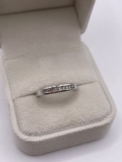 9ct white gold diamond ring