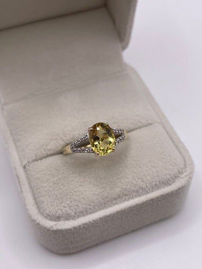 9ct gold lemon quartz and zircon ring