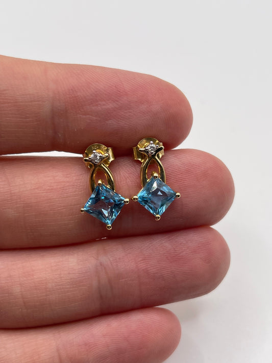 9ct gold topaz earrings
