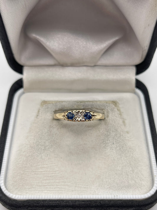 9ct gold sapphire and diamond ring