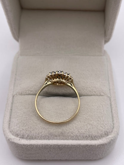 9ct gold sapphire and diamond ring