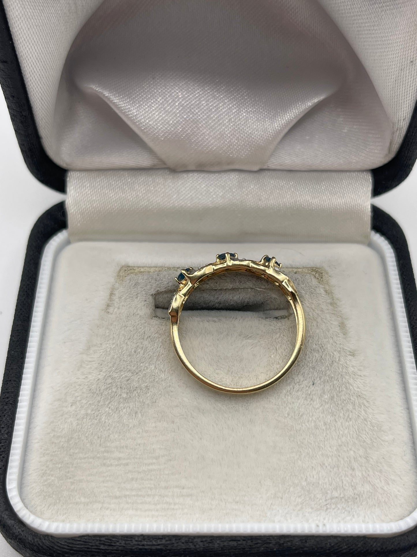 9ct gold blue apatite and zircon ring