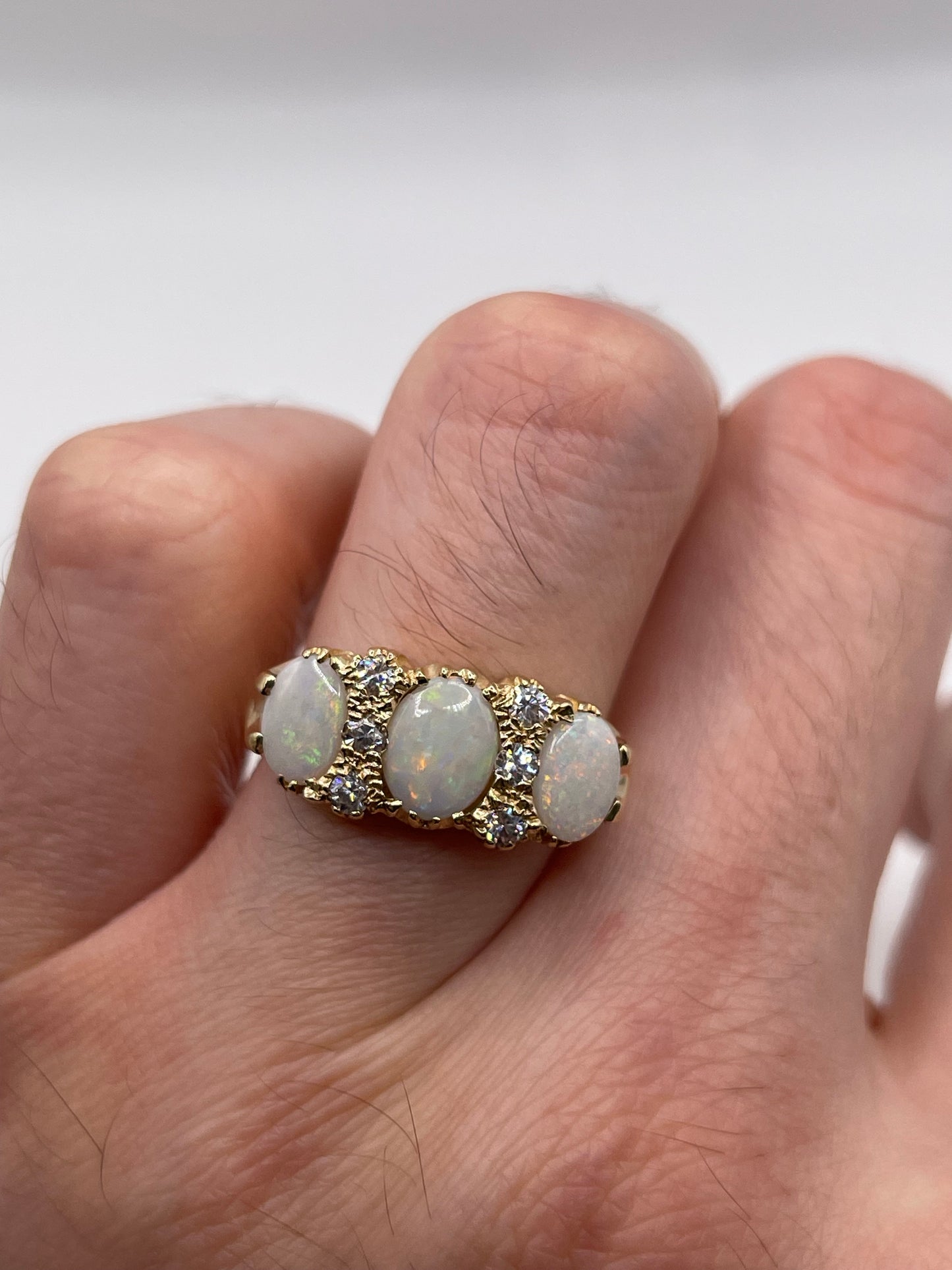 9ct gold opal and cz ring