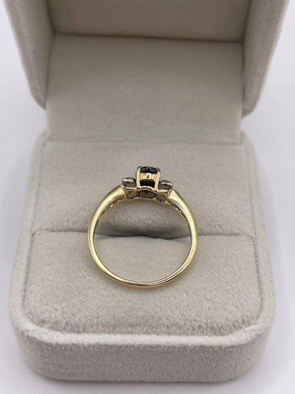 9ct gold sapphire and diamond ring