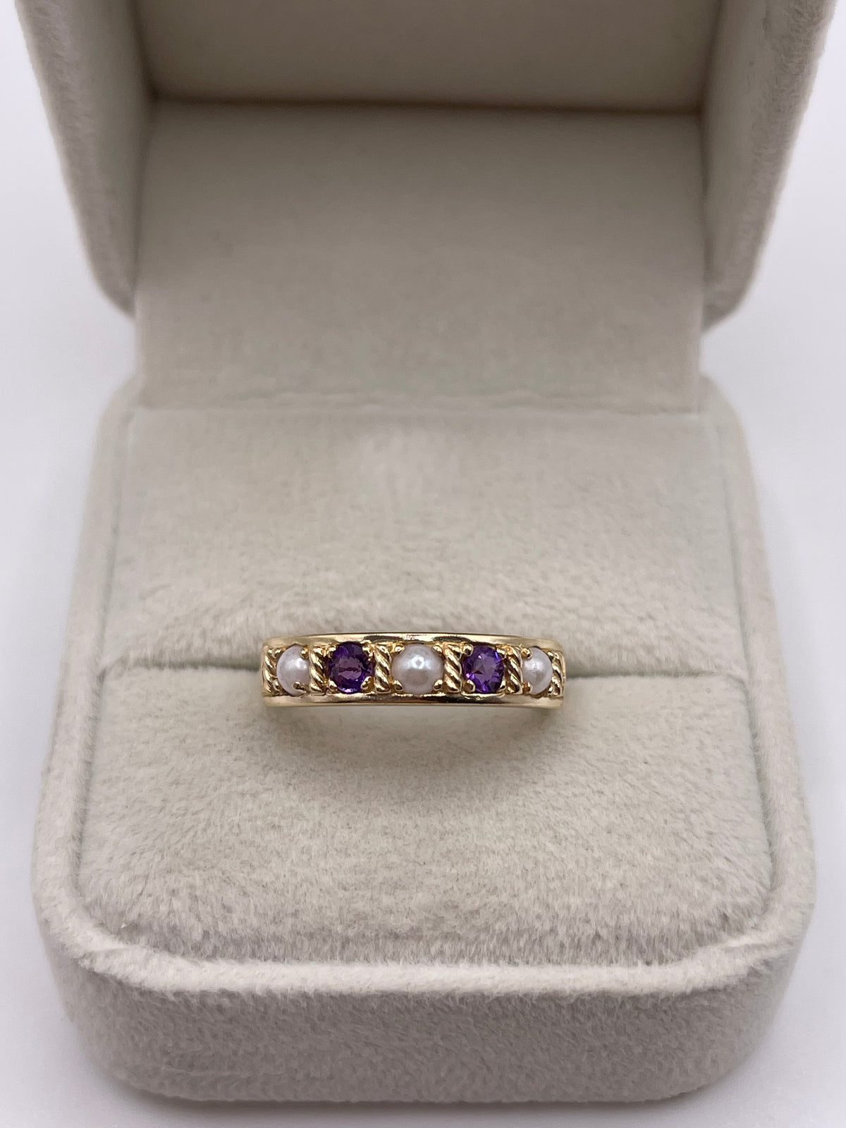 9ct gold amethyst and pearl ring