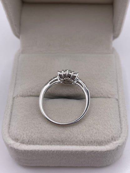 9ct white gold diamond cluster ring