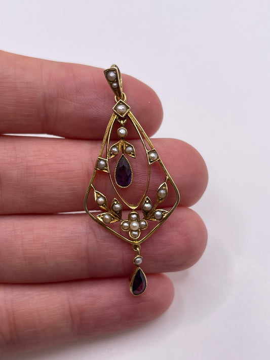 Antique 15ct gold amethyst and pearl pendant