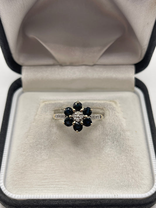 9ct gold sapphire and diamond ring