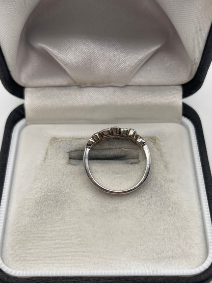 18ct white gold diamond ring