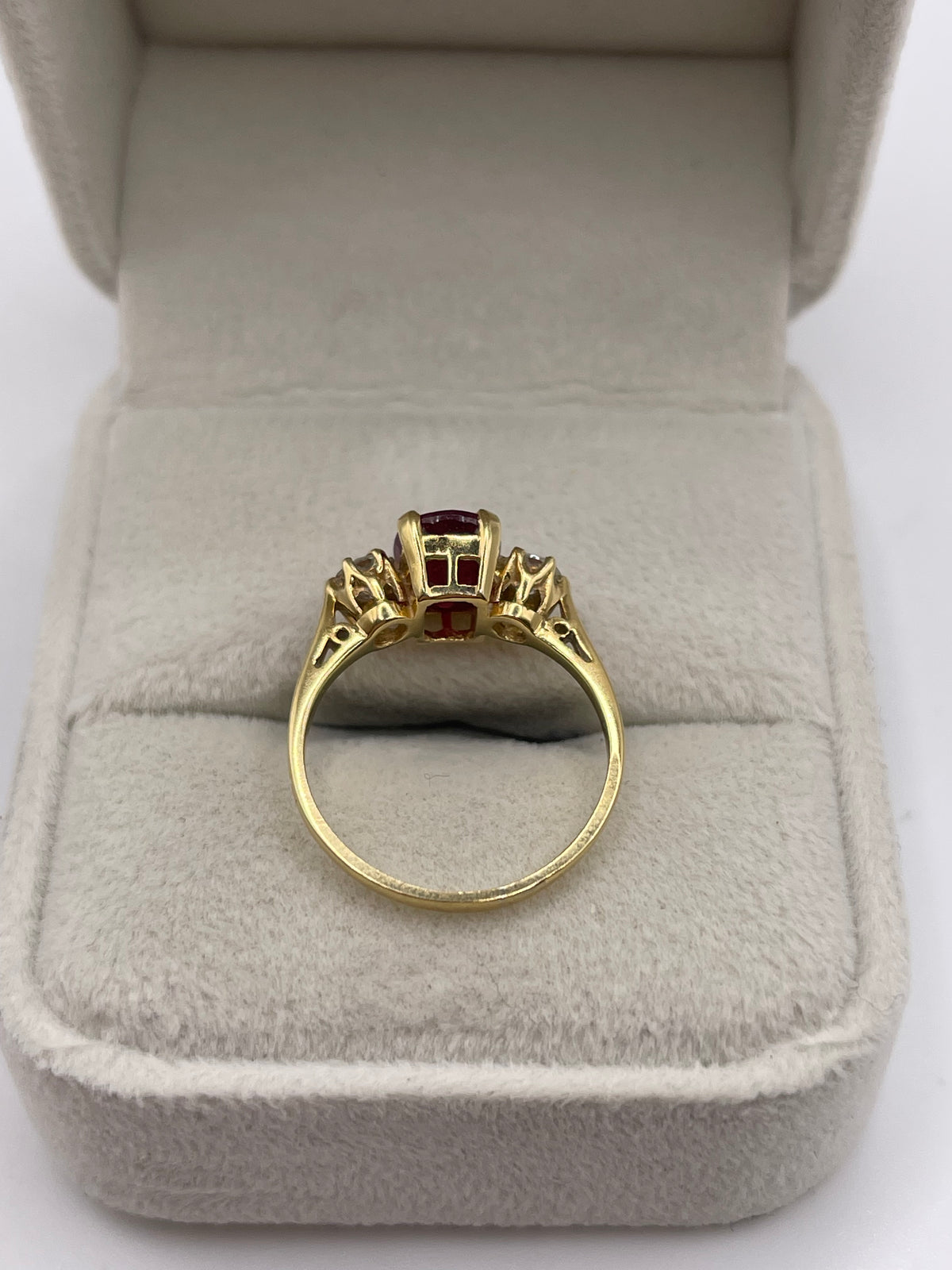 18ct gold ruby and duamond ring