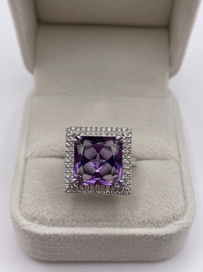18ct white gold amethyst and diamond ring
