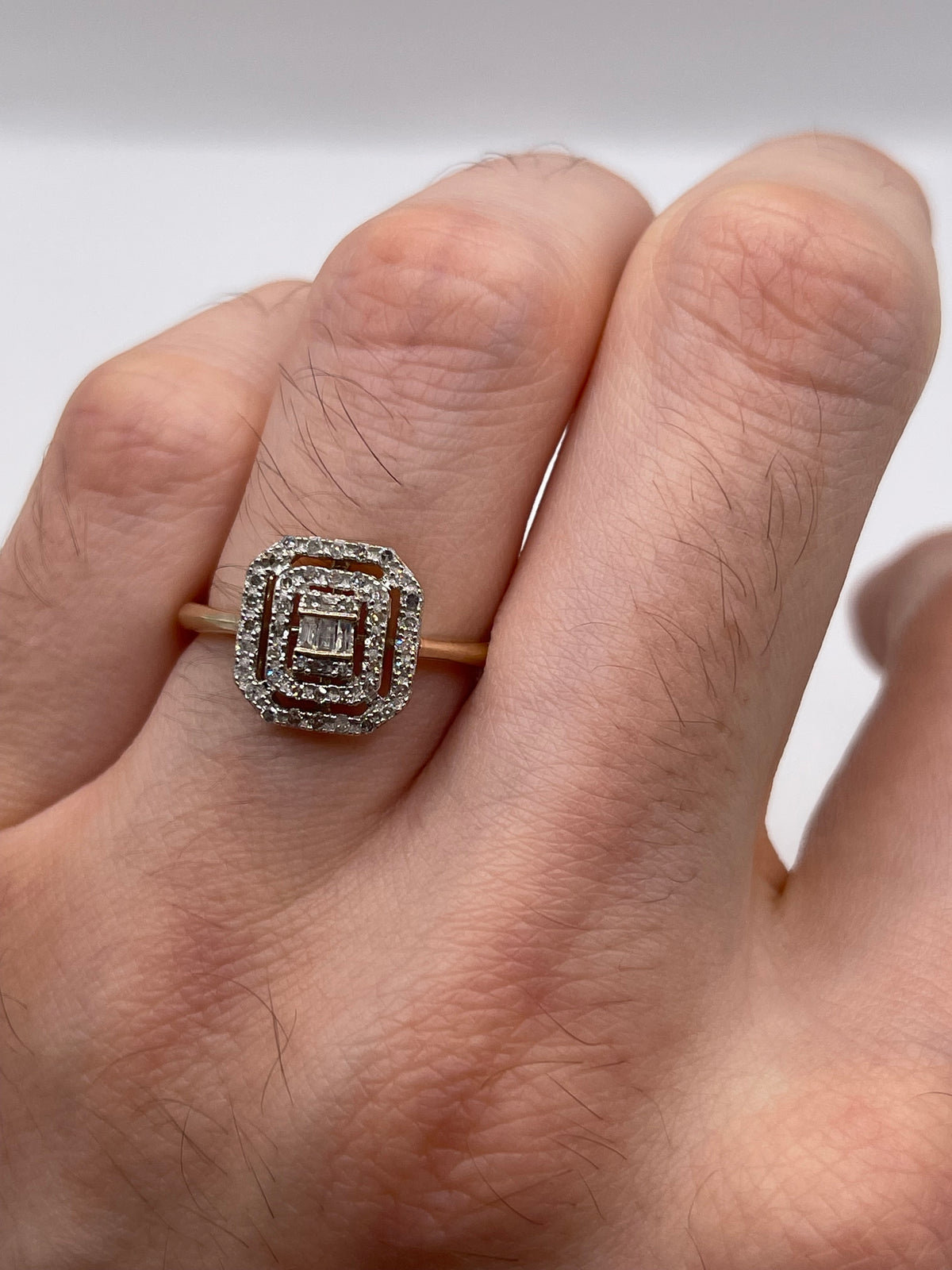 9ct gold diamond cluster ring