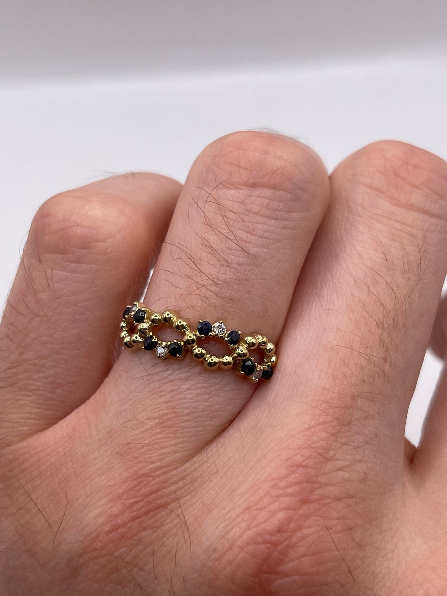 9ct gold sapphire and diamond ring
