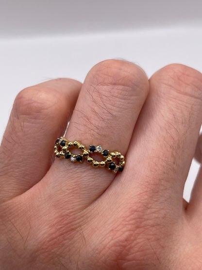 9ct gold sapphire and diamond ring