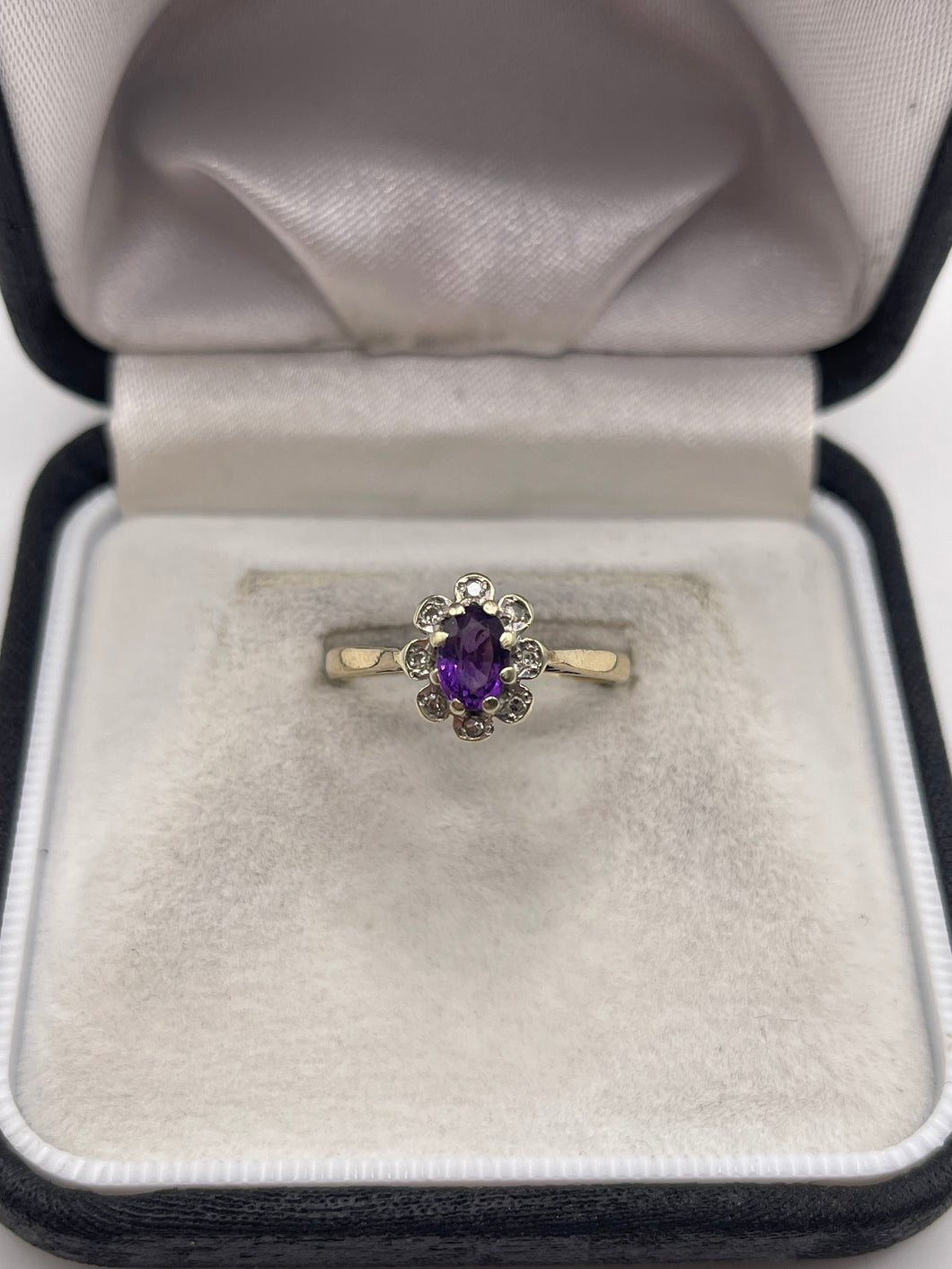 9ct gold amethyst and diamond ring