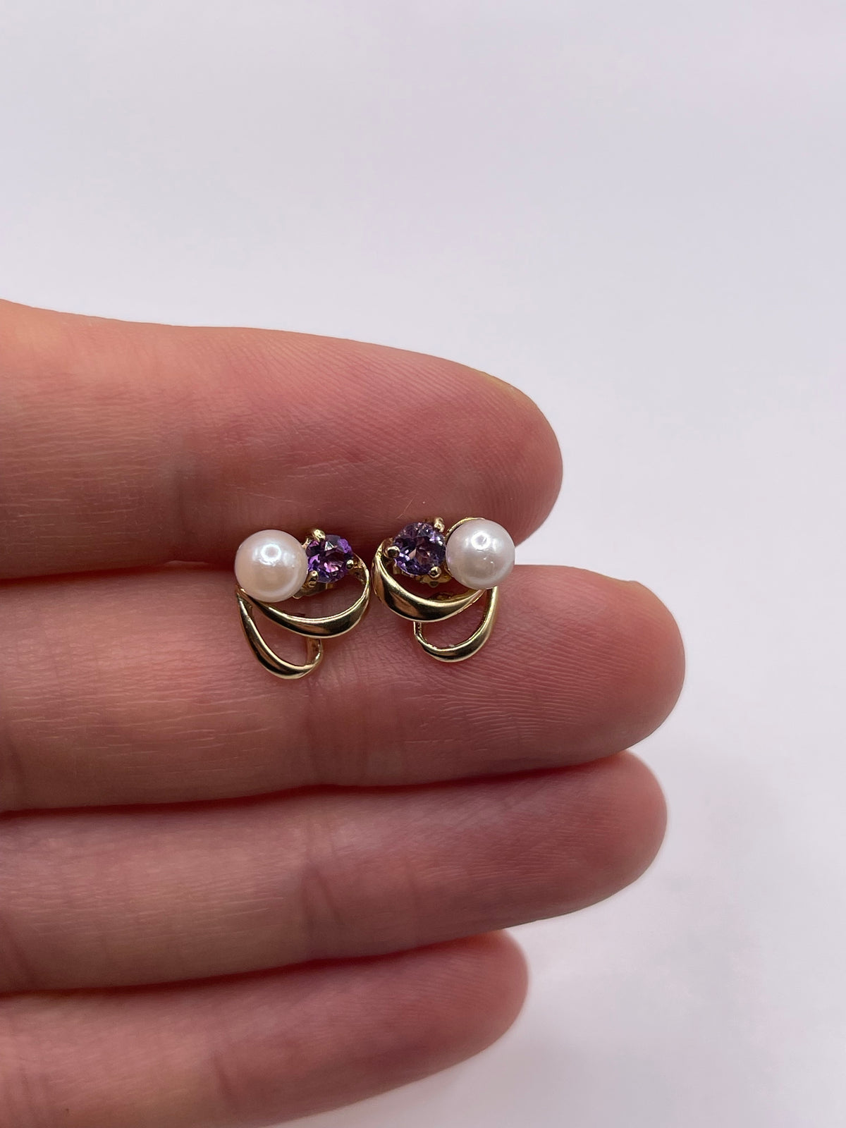 9ct gold amethyst and pearl earrings