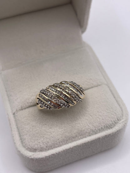 9ct gold diamond cluster ring