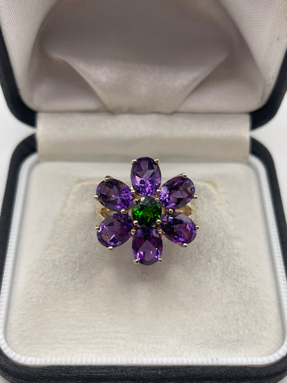 9ct gold diopside and amethyst ring