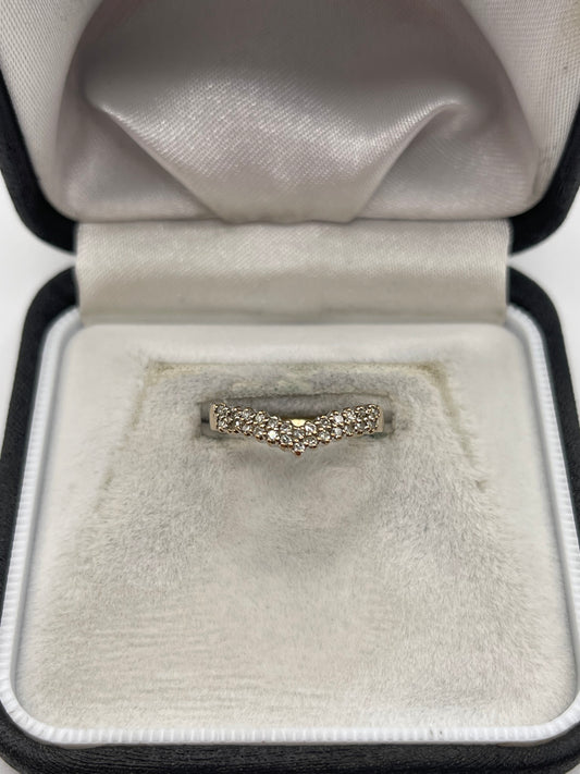 9ct gold diamond wishbone ring