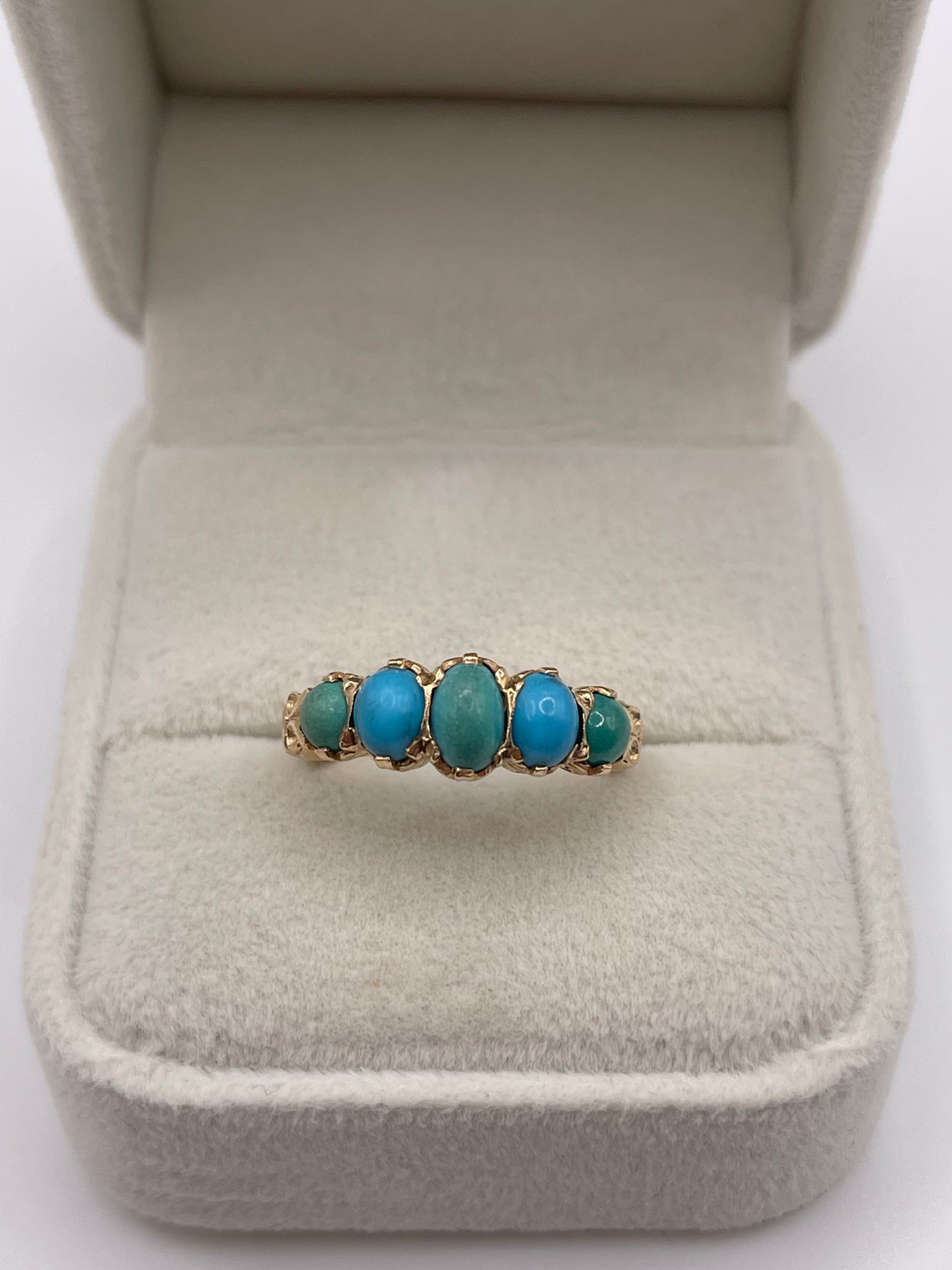 9ct gold turquoise ring