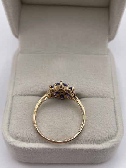 9ct gold tanzanite and diamond ring