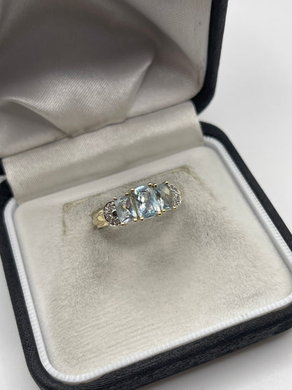 9ct gold topaz and diamond ring