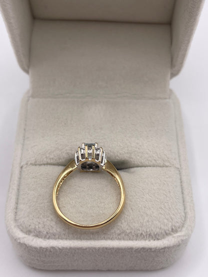 9ct gold aquamarine and diamond ring