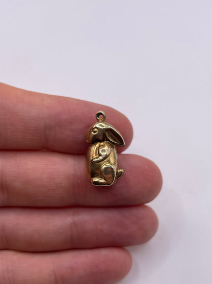 9ct gold rabbit charm