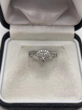 Load image into Gallery viewer, 18ct white gold diamond heart ring
