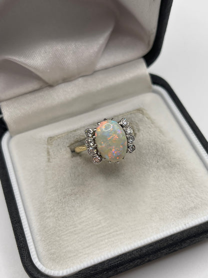 18ct gold opal and diamond ring