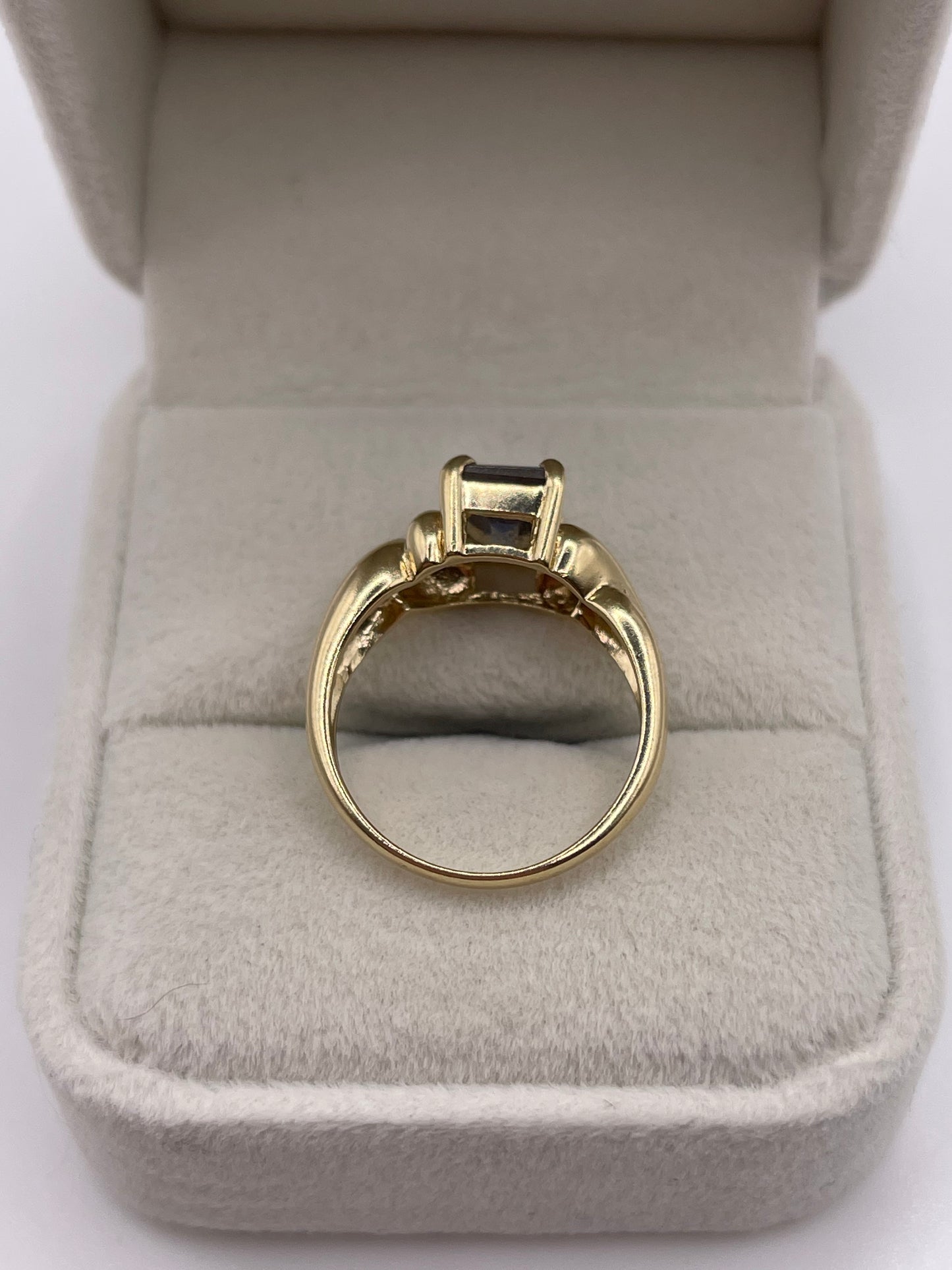9ct gold labradorite ring
