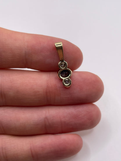9ct gold sapphire and diamond pendant