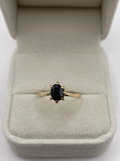 9ct gold sapphire ring