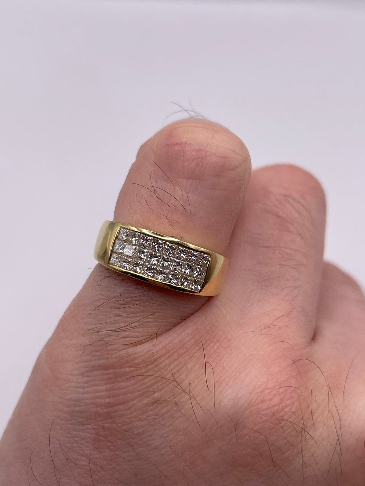 18ct gold diamond cluster ring
